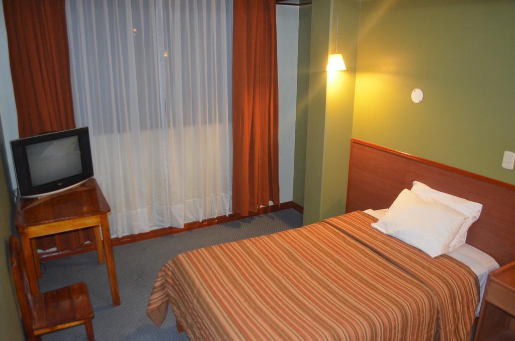 Pacha Confort Puno Exterior photo
